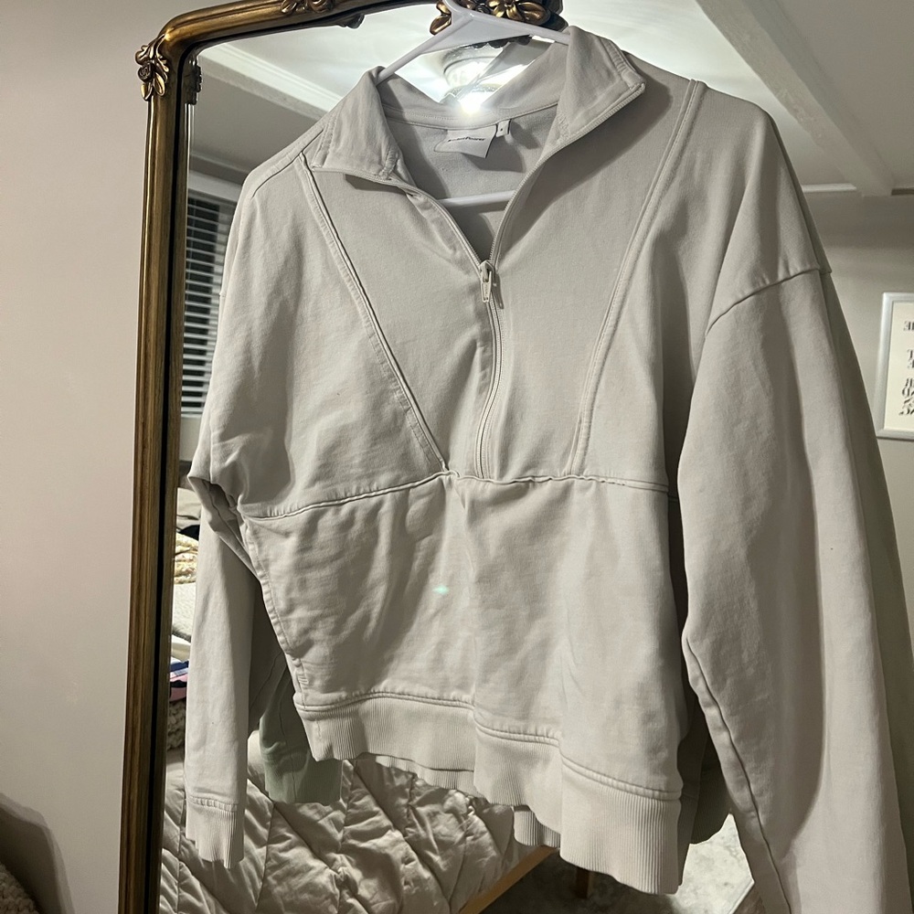 RicherPoorer zip up